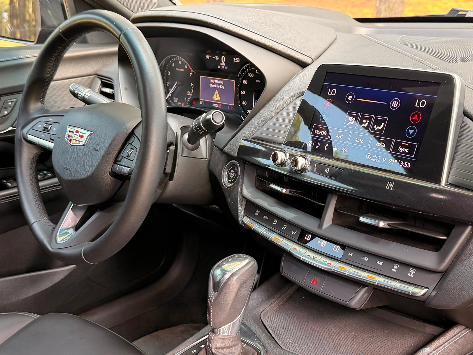 Used 2021 Cadillac CT4 Luxury RWD image 16