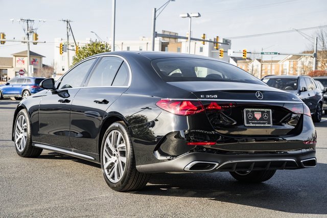 New 2026 Mercedes-Benz E 350 4MATIC Sedan image 5