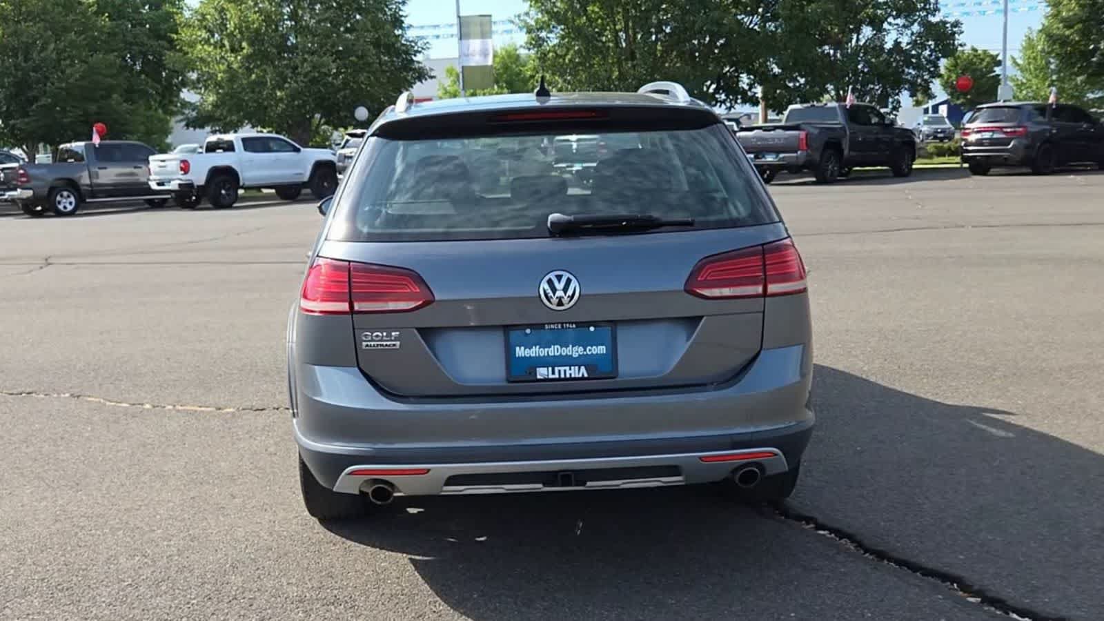 Used 2019 Volkswagen Golf Alltrack SE AWD/4WD image 7