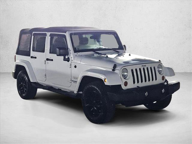 Used 2013 Jeep Wrangler Unlimited Sahara w/ Trailer Tow Group AWD/4WD image 3