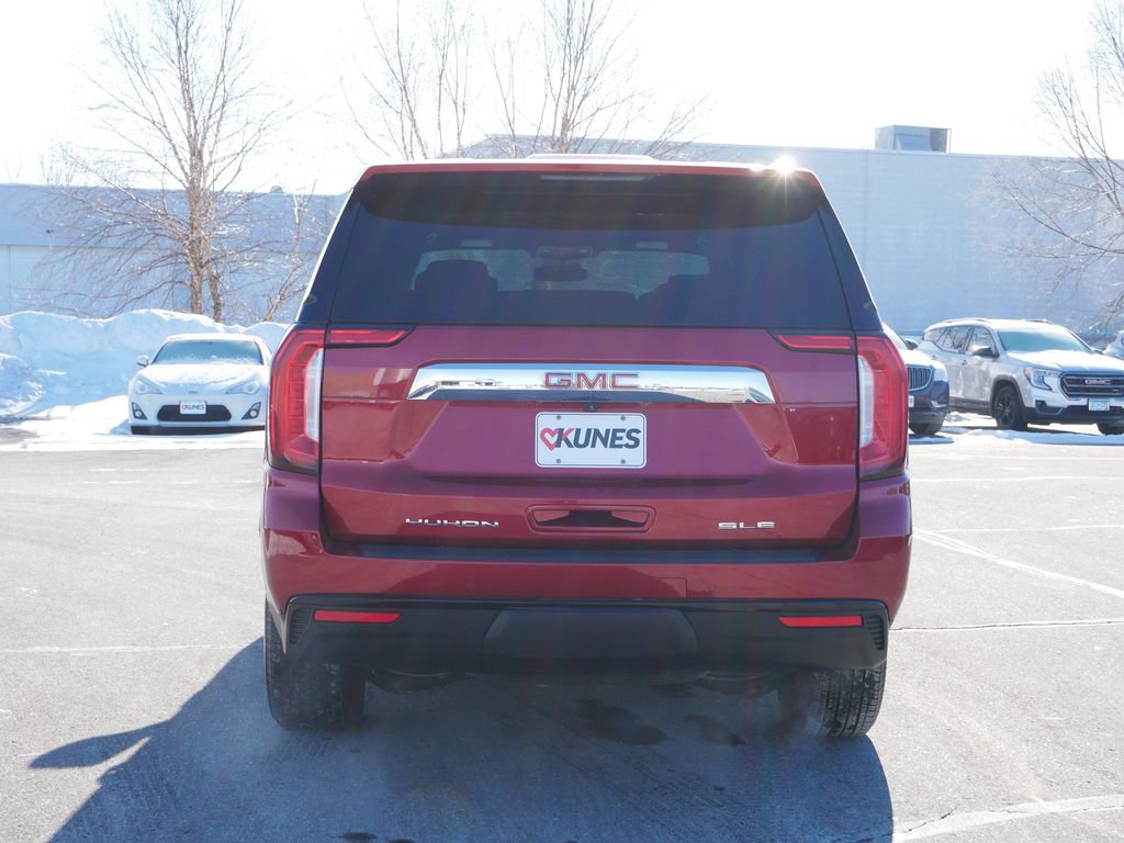 Used 2023 GMC Yukon SLE AWD/4WD image 8