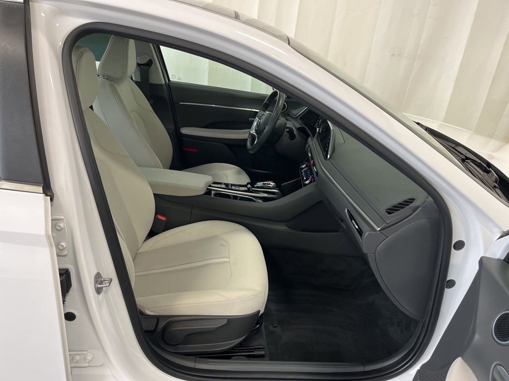 Used 2023 Hyundai Sonata SEL w/ Convenience Package FWD image 25