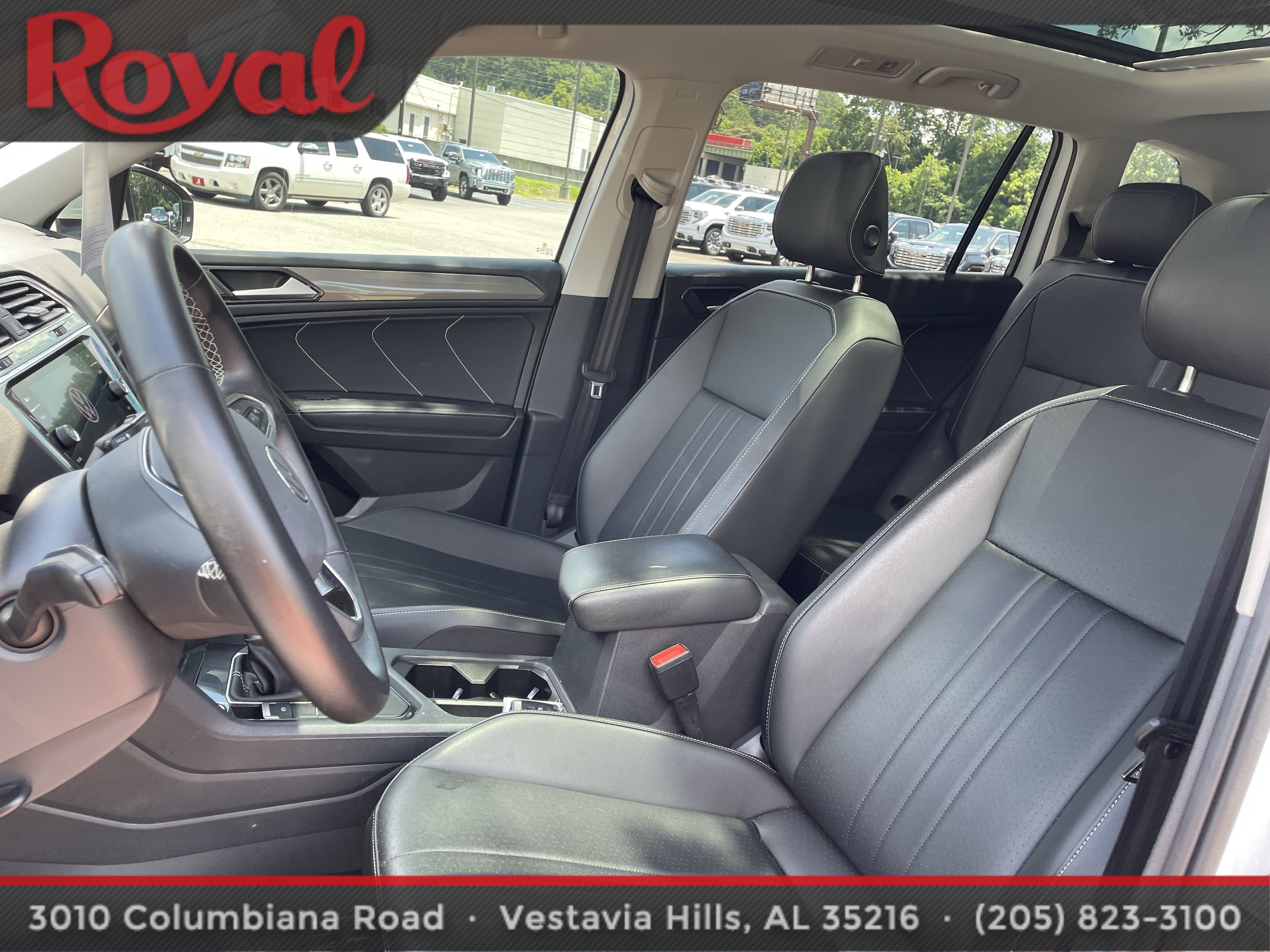 Certified 2023 Volkswagen Tiguan SE w/ Panoramic Sunroof Package FWD image 14