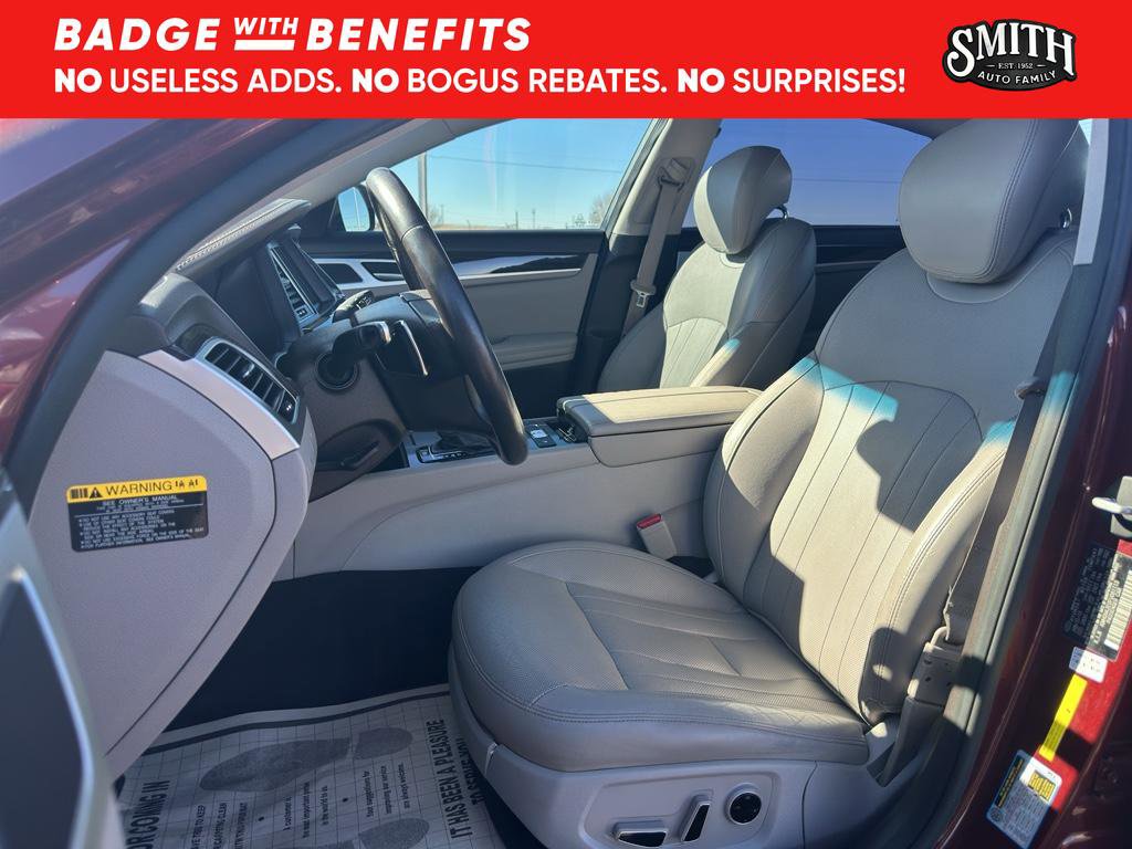 Used 2015 Hyundai Genesis 3.8 image 19