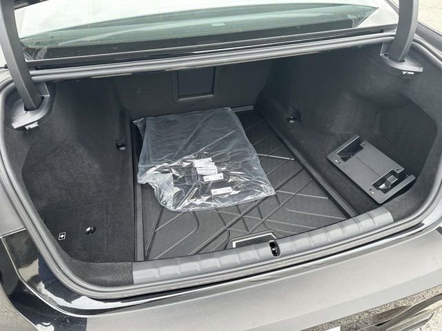 Used 2026 BMW 740i xDrive image 16