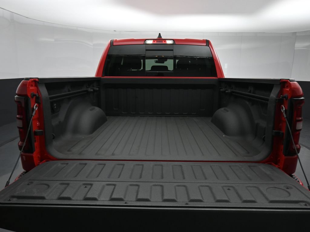 Used 2025 RAM 1500 Tradesman w/ Night Edition AWD/4WD image 48