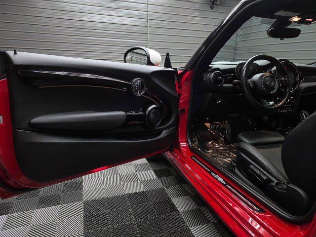 Used 2022 MINI Cooper John Cooper Works FWD image 31