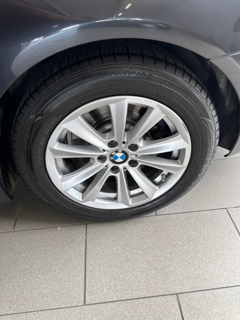 Used 2016 BMW 528i Sedan RWD image 19