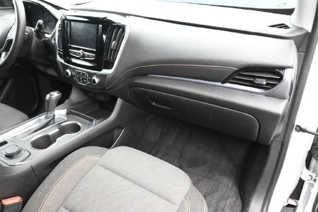 Used 2020 Chevrolet Traverse LS FWD image 33