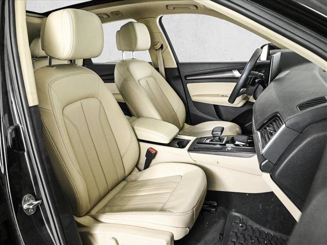 Certified 2023 Audi Q5 2.0T Premium w/ Convenience Package AWD/4WD image 22