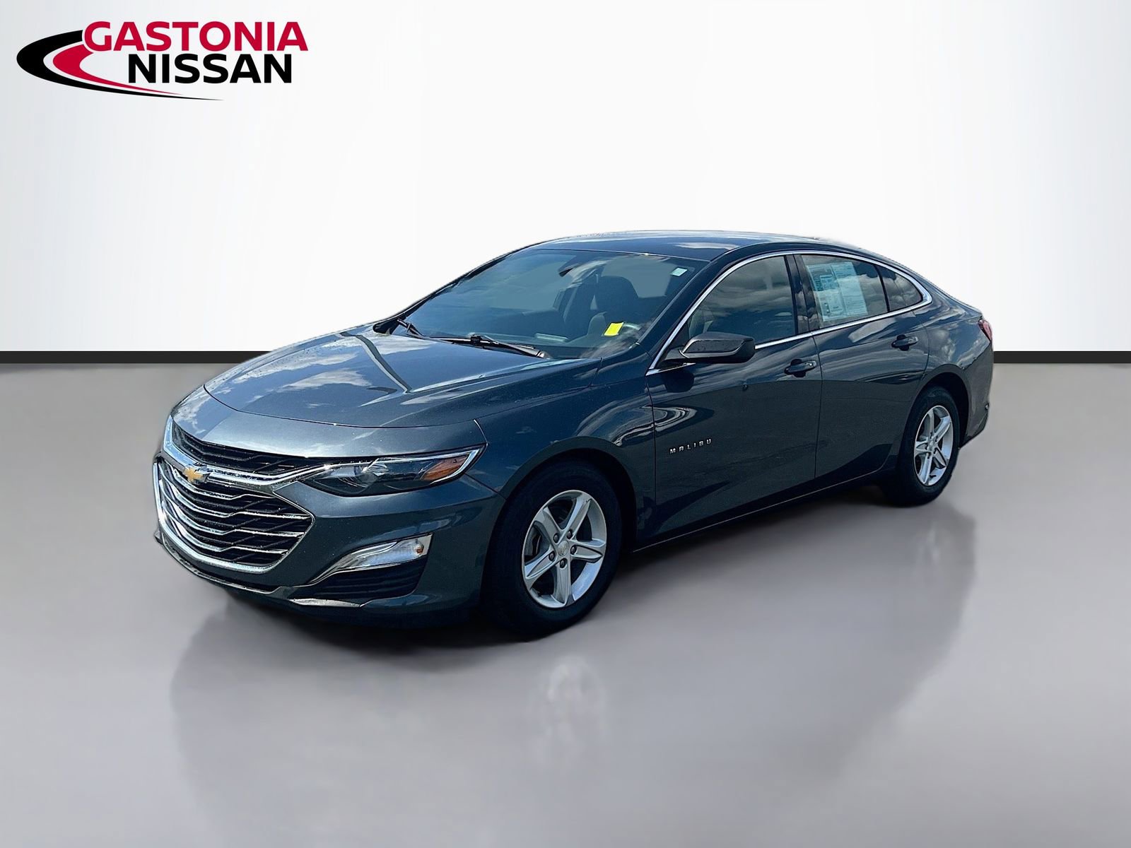 Used 2019 Chevrolet Malibu LS image 3