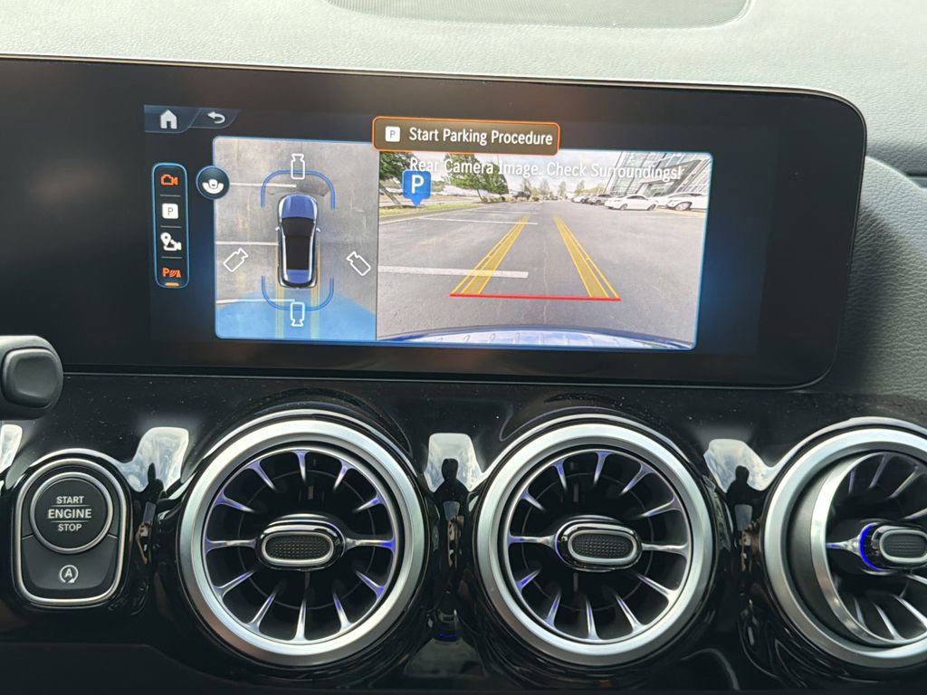 Certified 2025 Mercedes-Benz GLA 35 AMG 4MATIC image 27