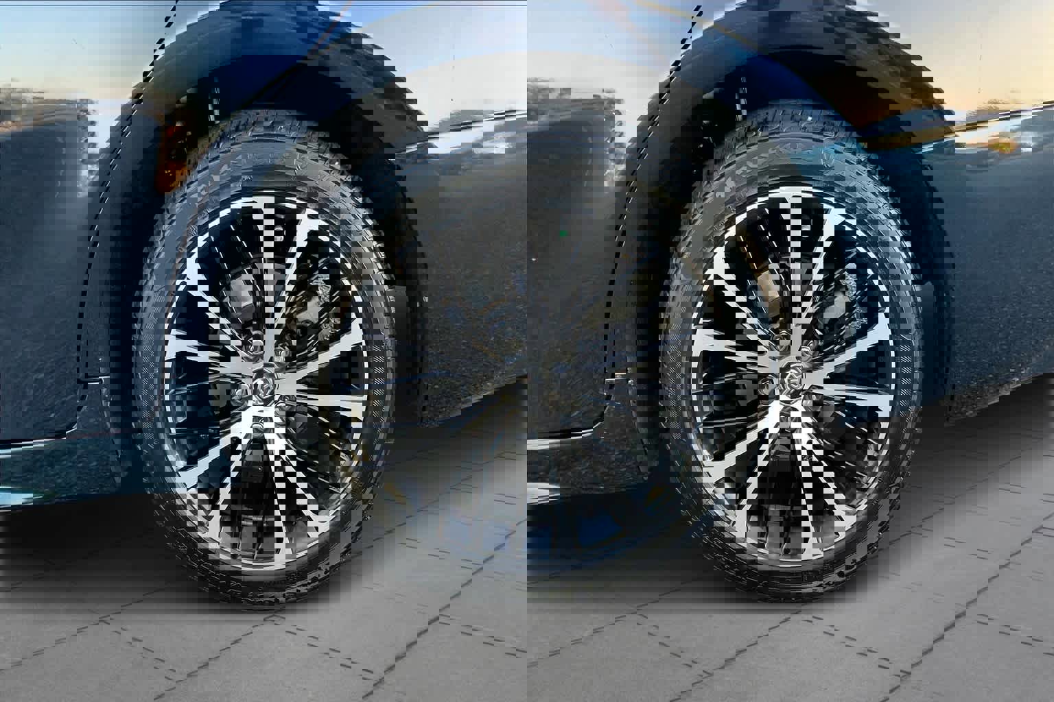 Used 2020 Toyota Camry SE image 11