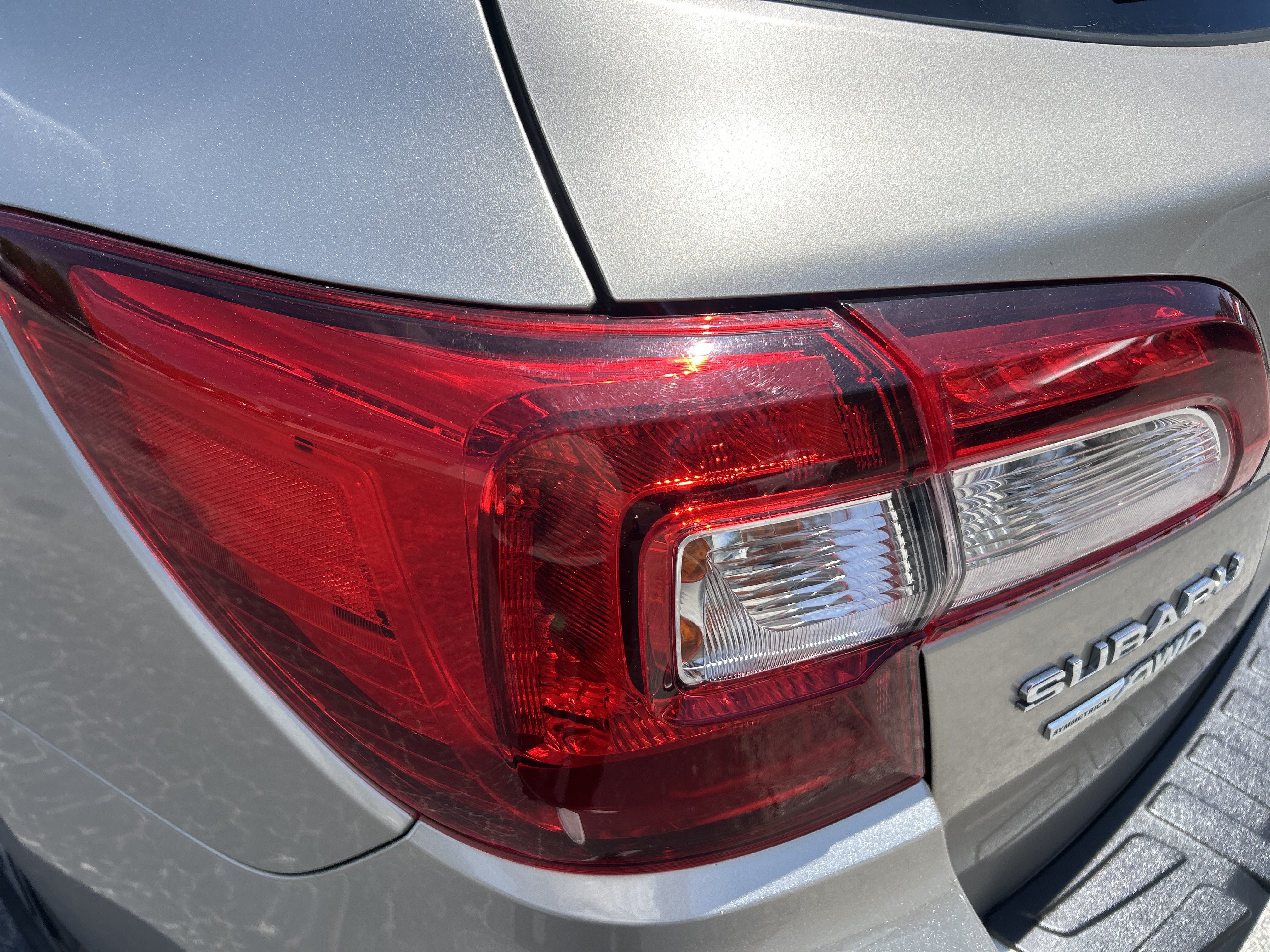 Used 2019 Subaru Outback 2.5i Limited AWD/4WD image 38