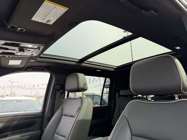 Used 2024 Chevrolet Suburban Premier AWD/4WD image 13