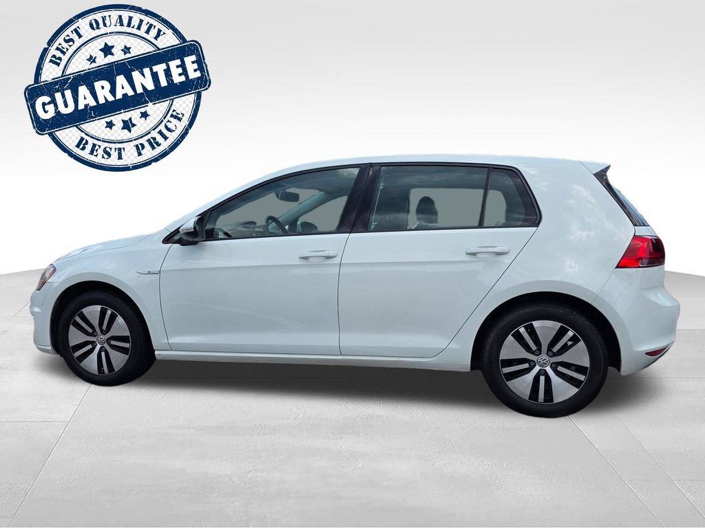 Used 2016 Volkswagen e-Golf SE w/ DC Fast Charging Package FWD image 4