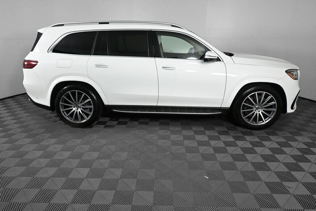Certified 2024 Mercedes-Benz GLS 450 4MATIC image 26