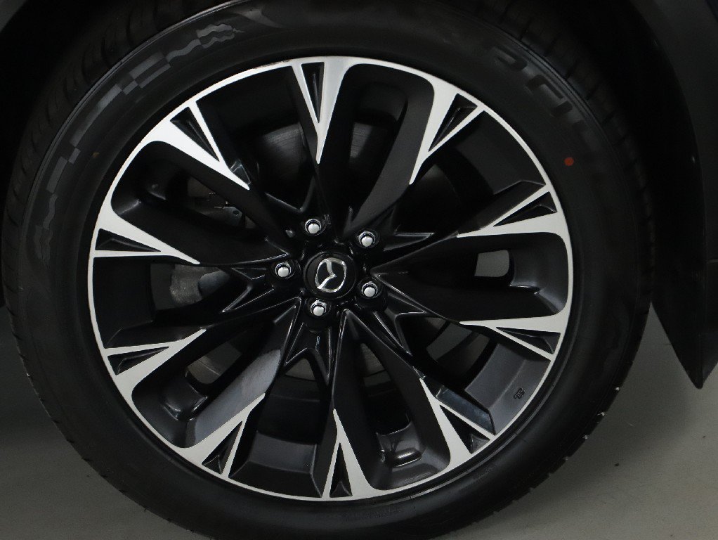 Used 2024 MAZDA CX-90 Plug-In Hybrid w/ Premium Plus AWD/4WD image 11