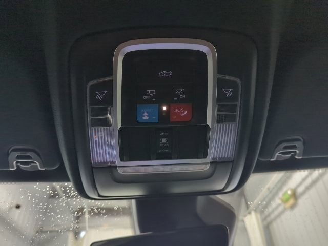Used 2026 RAM 1500 Laramie w/ Sport Appearance Package AWD/4WD image 27