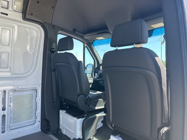 Used 2026 Mercedes-Benz Sprinter 2500 image 37
