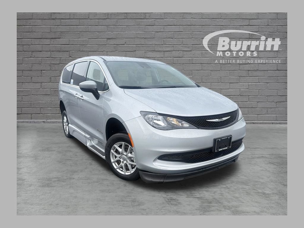 Used 2023 Chrysler Voyager LX