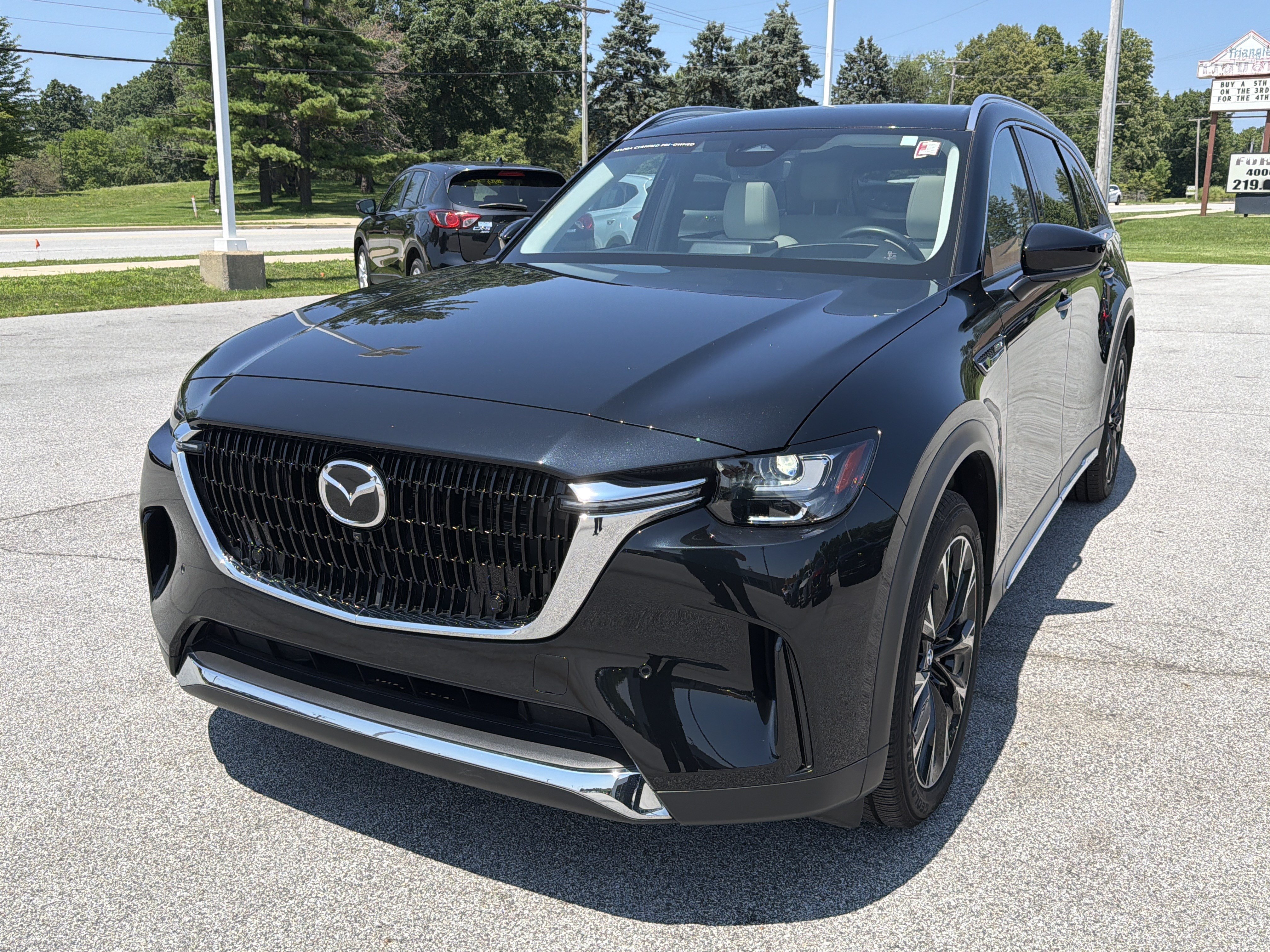 Certified 2024 MAZDA CX-90 Plug-In Hybrid w/ Premium Plus AWD/4WD image 7
