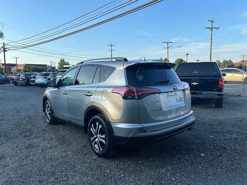 Used 2018 Toyota RAV4 LE w/ All Weather Liner Package image 6