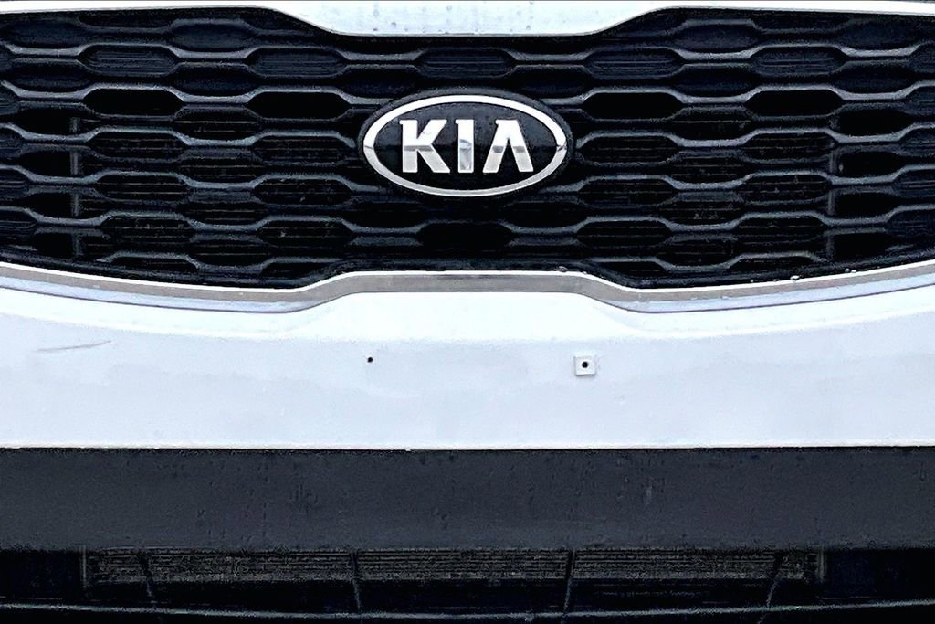 Used 2019 Kia Sorento LX image 12