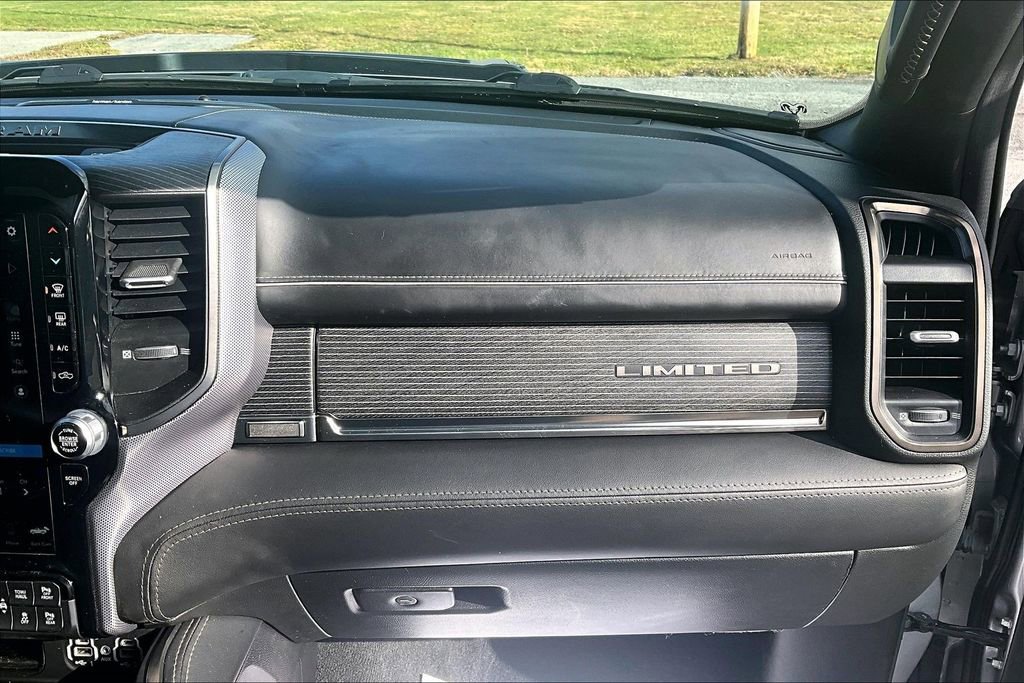 Used 2021 RAM 1500 Limited w/ Night Edition image 15