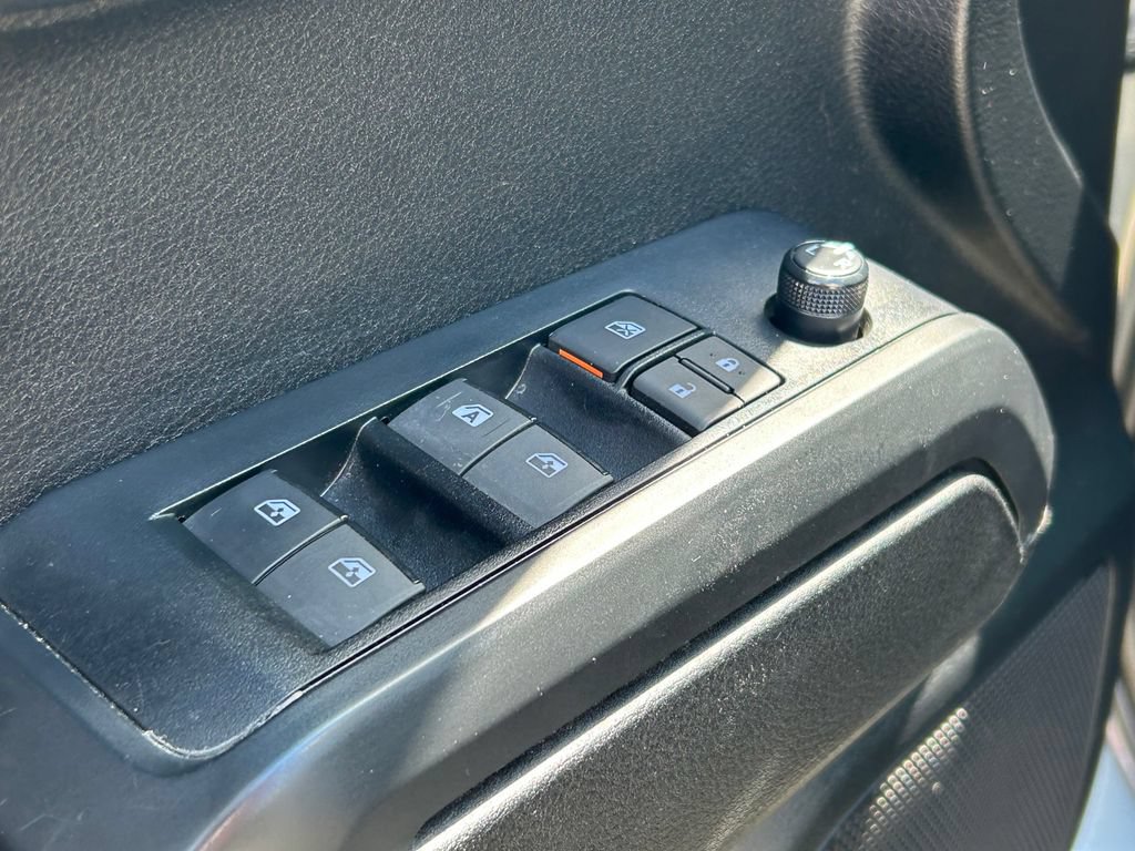 Used 2023 Toyota Tacoma SR AWD/4WD image 22