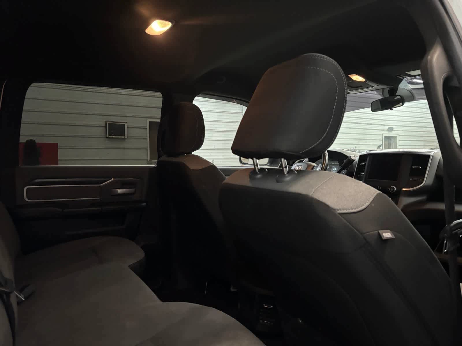 Used 2022 RAM 2500 Big Horn AWD/4WD image 29