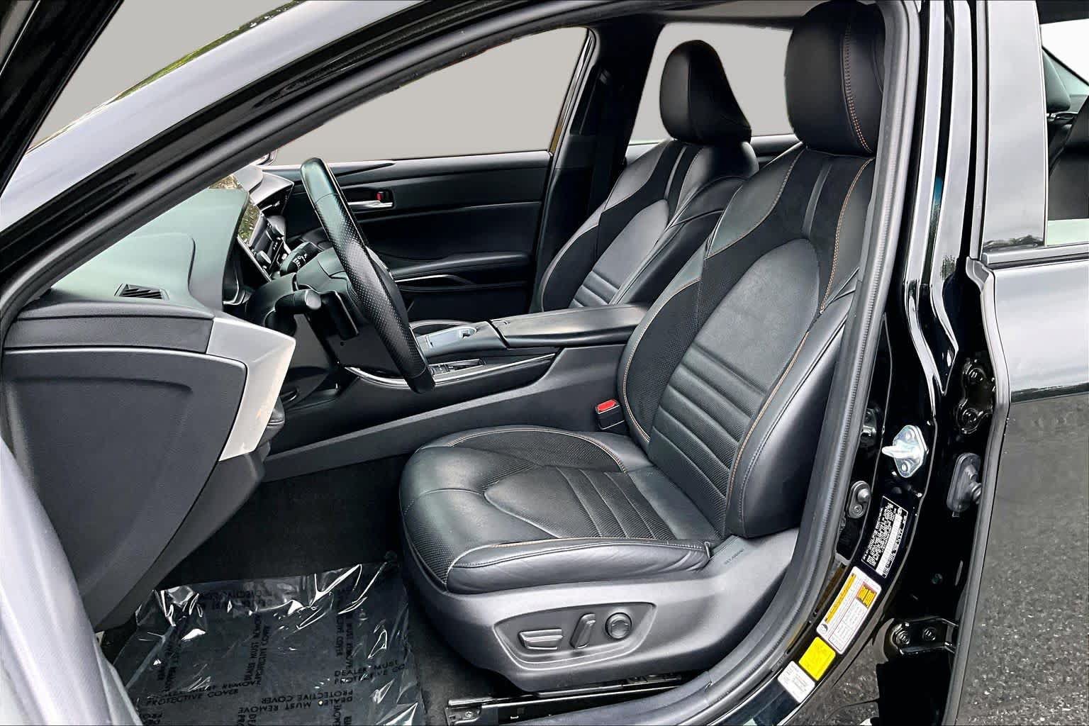 Used 2022 Toyota Avalon XSE FWD image 8