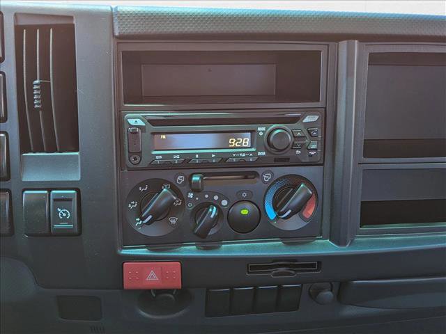 New 2024 Chevrolet Low Cab Forward image 12