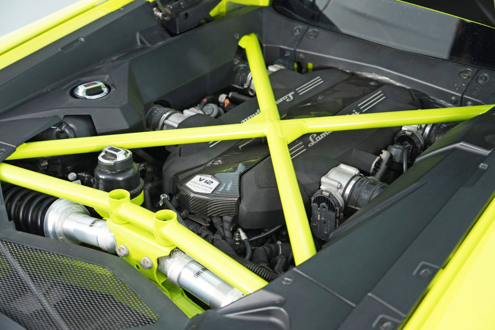 Used 2015 Lamborghini Aventador LP 700-4 image 19