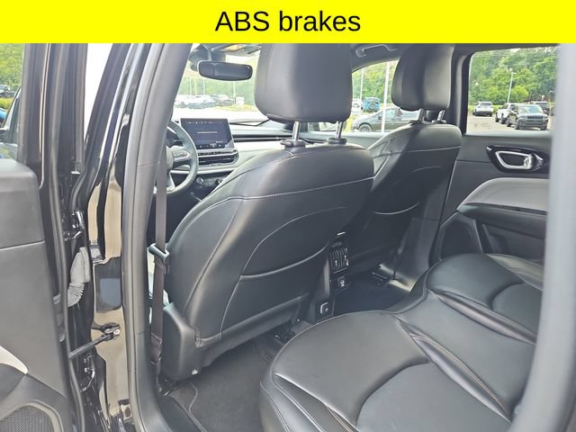 Used 2023 Jeep Compass Limited AWD/4WD image 25