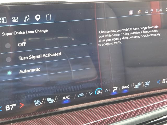 New 2027 Chevrolet Traverse RS w/ LPO, Floor Liner Package AWD/4WD image 36