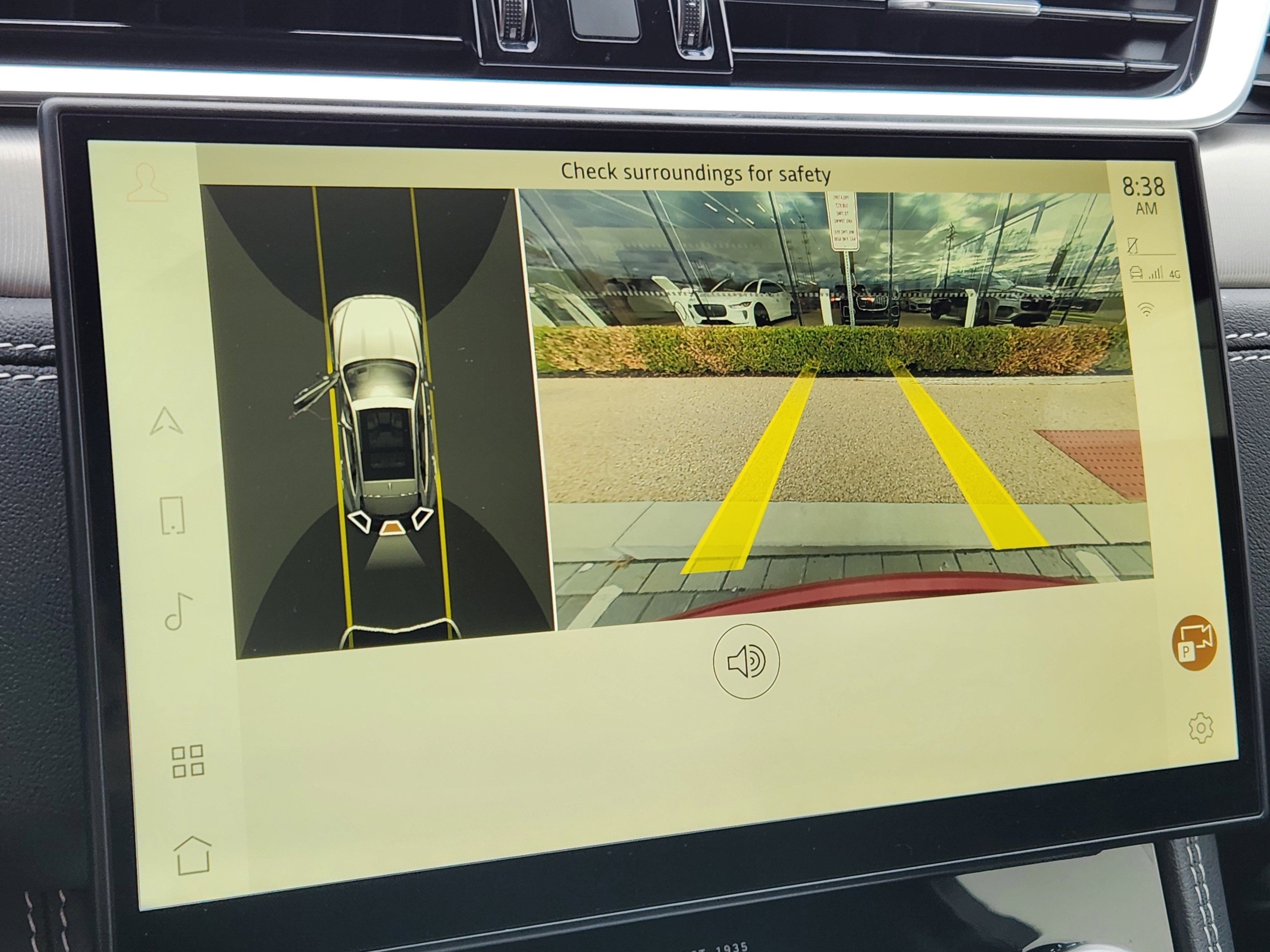 Certified 2025 Jaguar F-PACE R-Dynamic S image 24