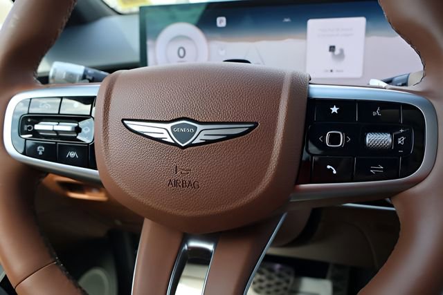 Used 2026 Genesis GV70 2.5T Advanced image 23