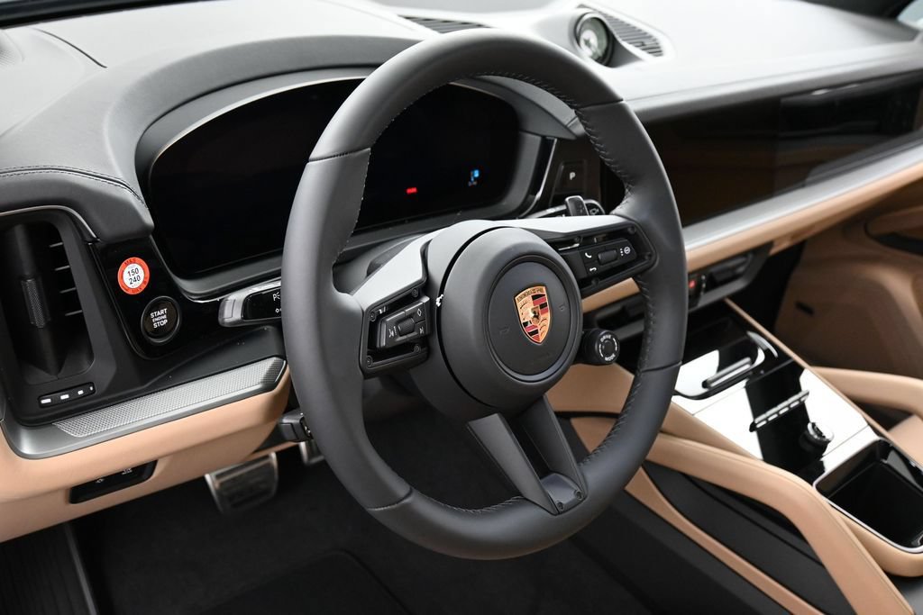 New 2026 Porsche Cayenne S AWD/4WD image 16