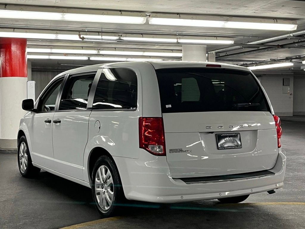 Used 2020 Dodge Grand Caravan SE w/ Rear Park Assist Package image 4