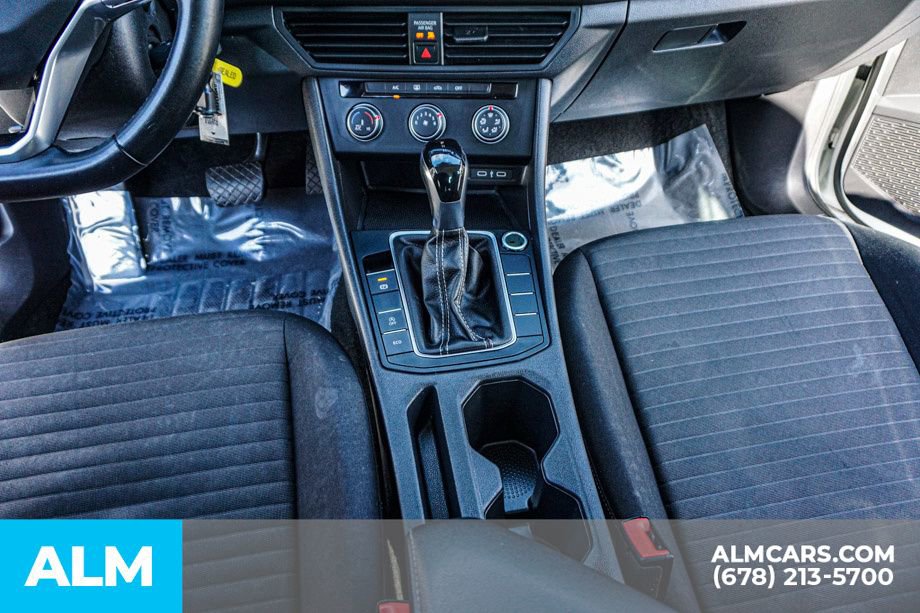 Used 2024 Volkswagen Jetta S image 39