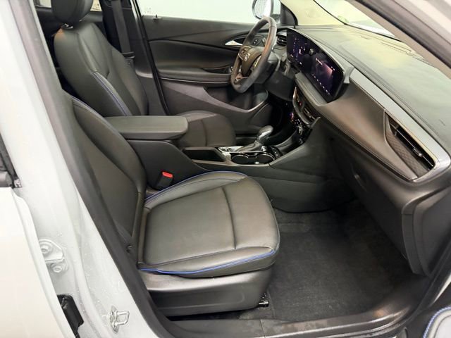 Certified 2026 Buick Encore GX Sport Touring w/ Advanced Technology Package image 38