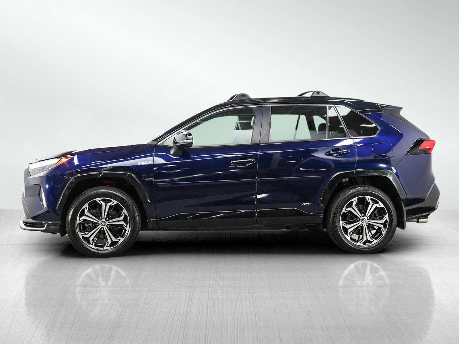 Used 2023 Toyota RAV4 XSE w/ Weather Package AWD/4WD image 2