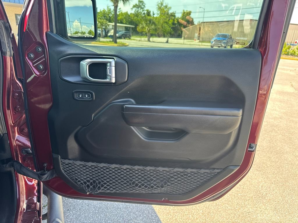 Used 2021 Jeep Gladiator Sport AWD/4WD image 19