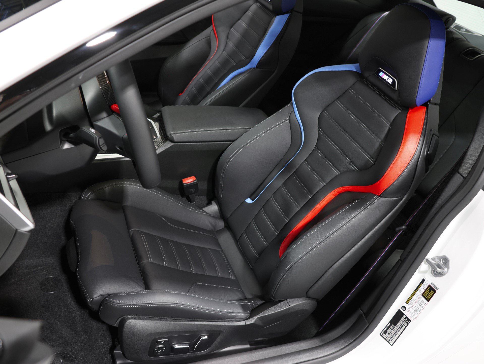 Used 2026 BMW M2 w/ Lighting Package RWD image 80