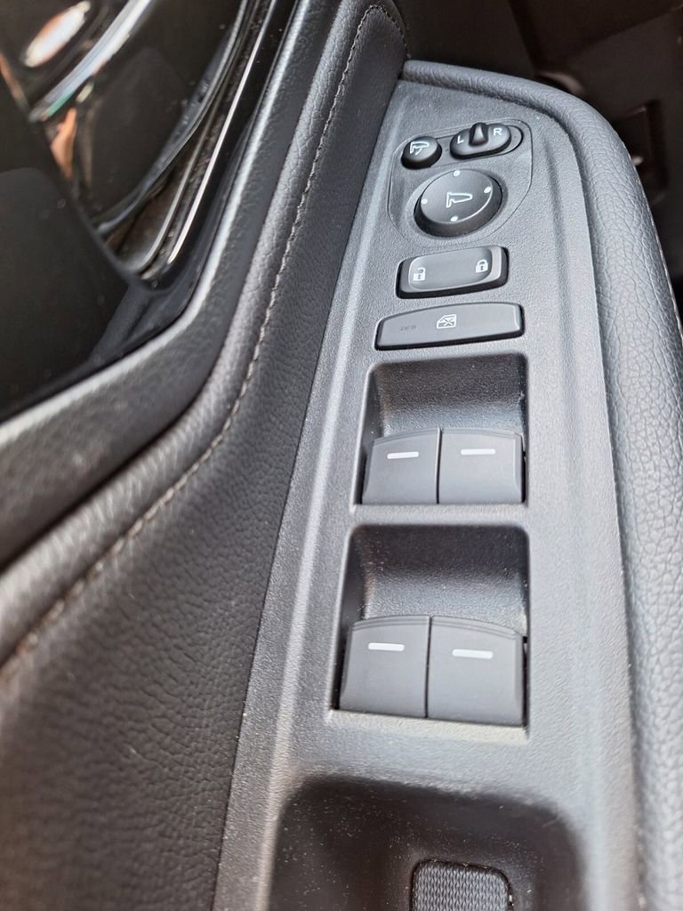 Used 2023 Honda Odyssey Elite image 21