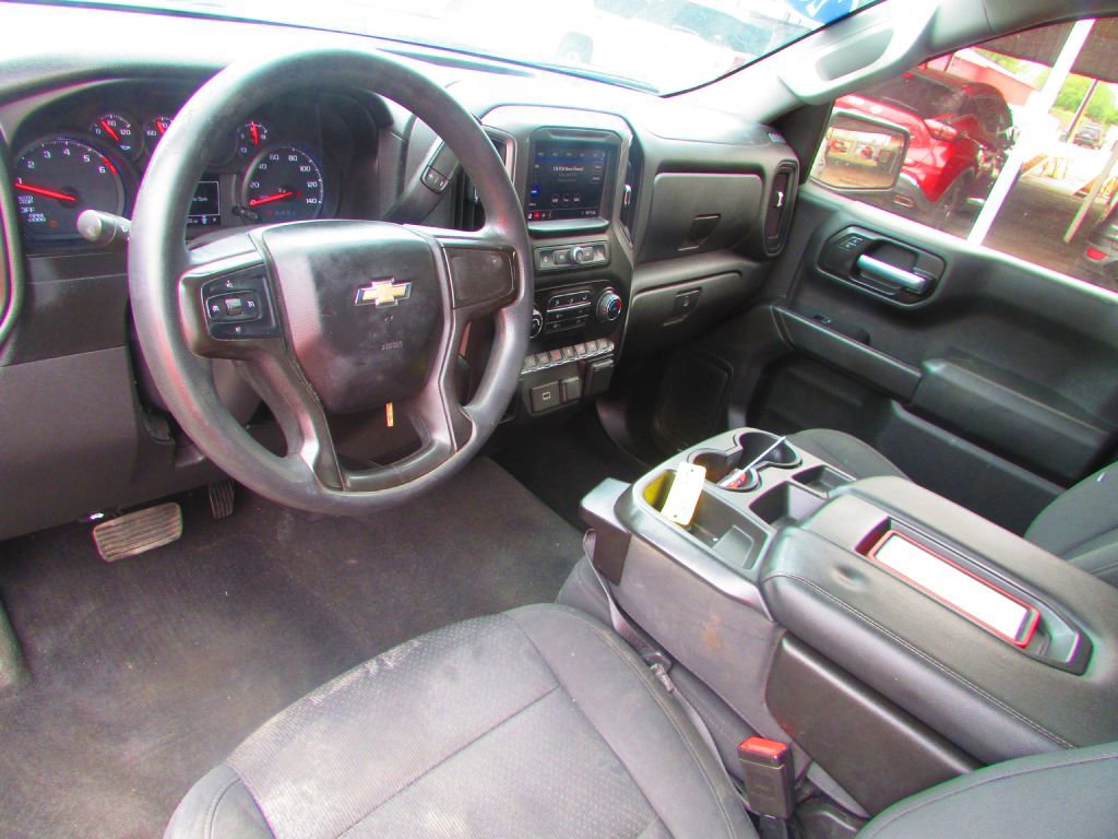 Used 2020 Chevrolet Silverado 1500 Custom w/ Custom Value Package image 15