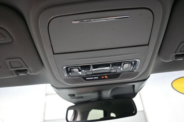 Used 2020 Lincoln Corsair FWD w/ Equipment Group 101A image 12