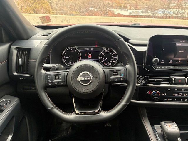 Used 2024 Nissan Pathfinder Rock Creek AWD/4WD image 13