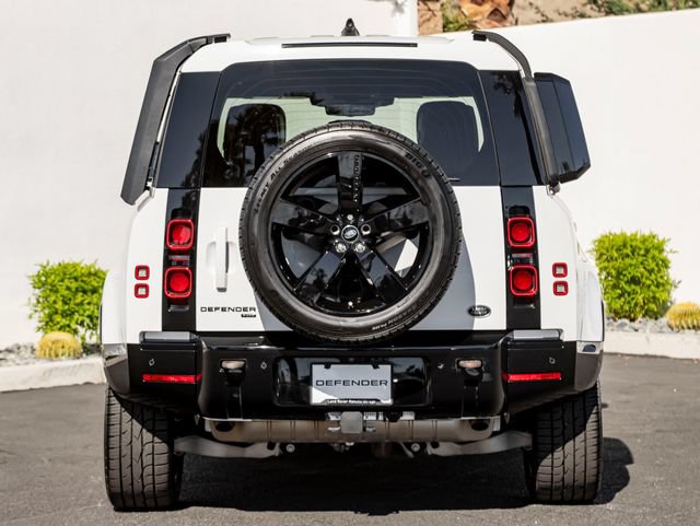 Used 2022 Land Rover Defender 110 X-Dynamic HSE AWD/4WD image 8